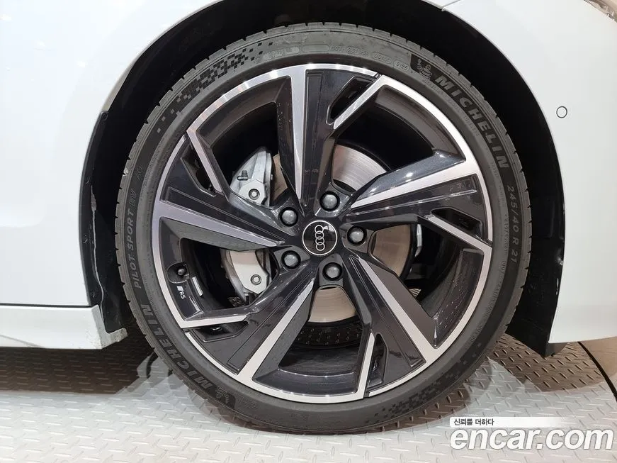 Audi A6 e-Tron 2025 из KR, фото 6