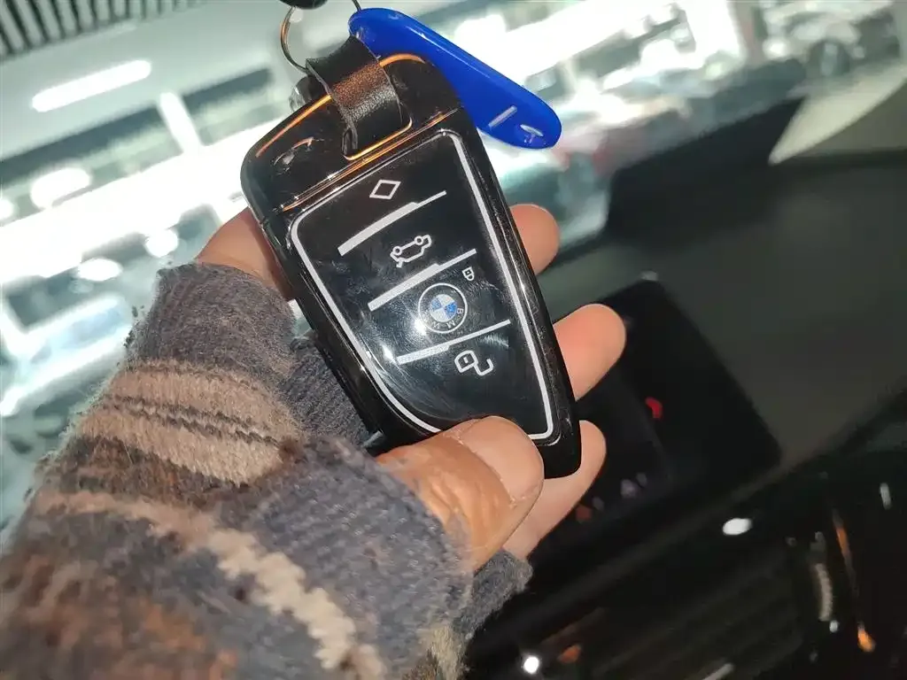 BMW 1 Series 2023 из CN, фото 8