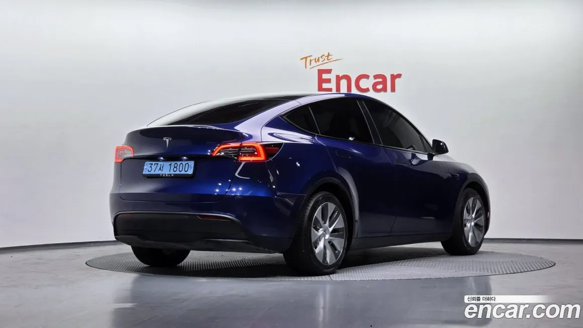 Tesla Model Y 2024 из KR, фото 4