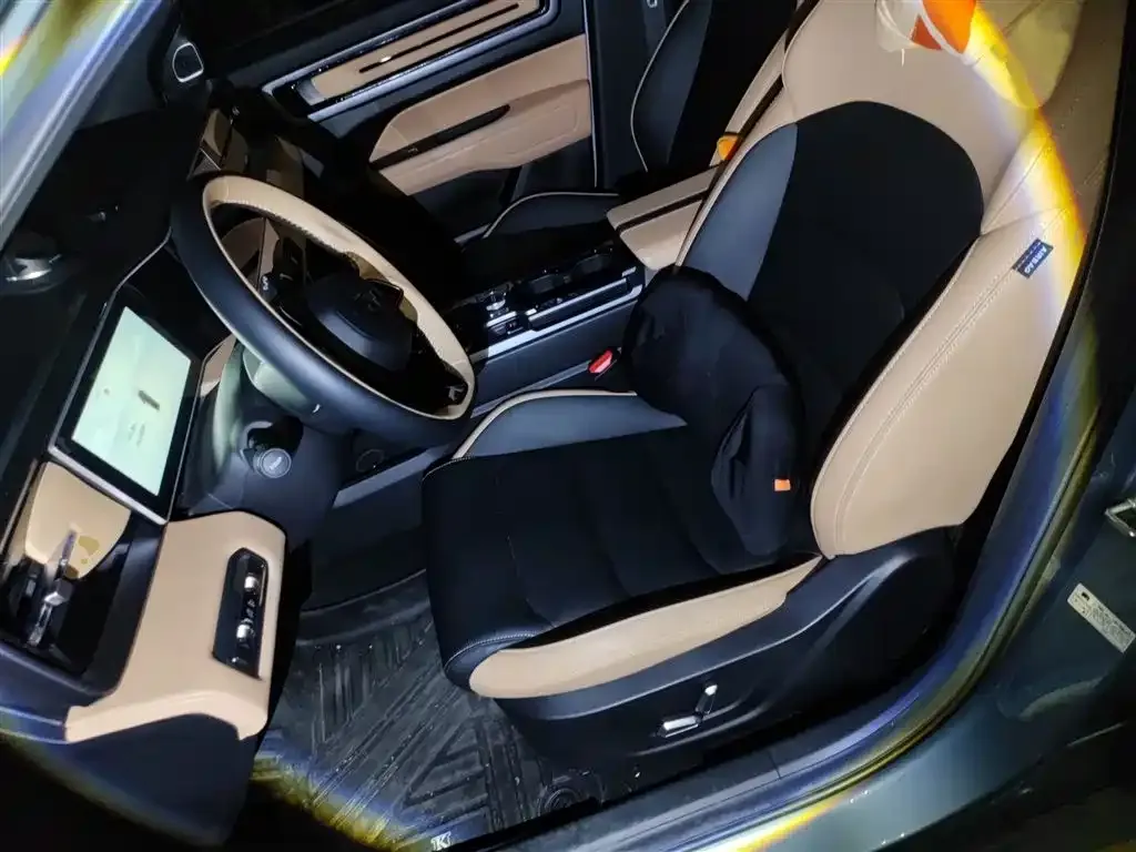 Geely Icon 2024 из CN, фото 6