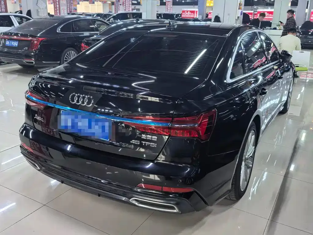 Audi A6L 2021 из CN, фото 6