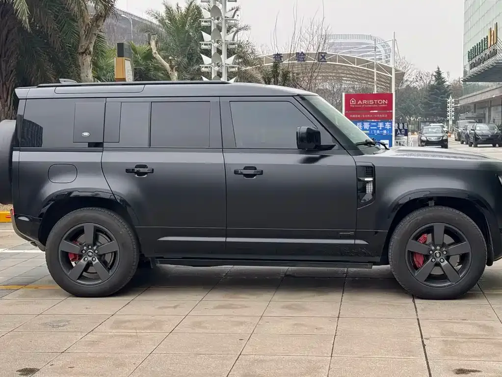 Land Rover Defender 2025 из CN, фото 8