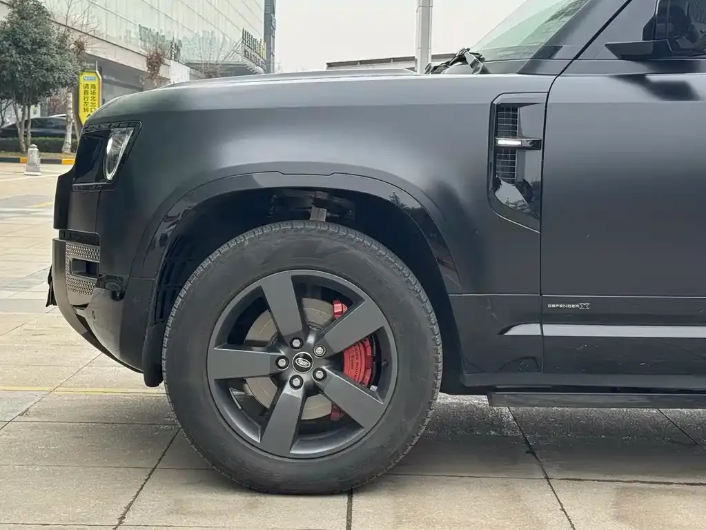 Land Rover Defender 2025 из CN, фото 5