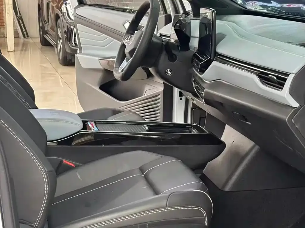 Volkswagen ID.4 X 2023 из CN, фото 8