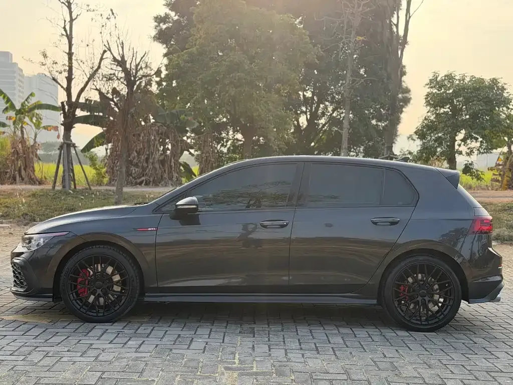 Volkswagen Golf GTI 2022 из CN, фото 6