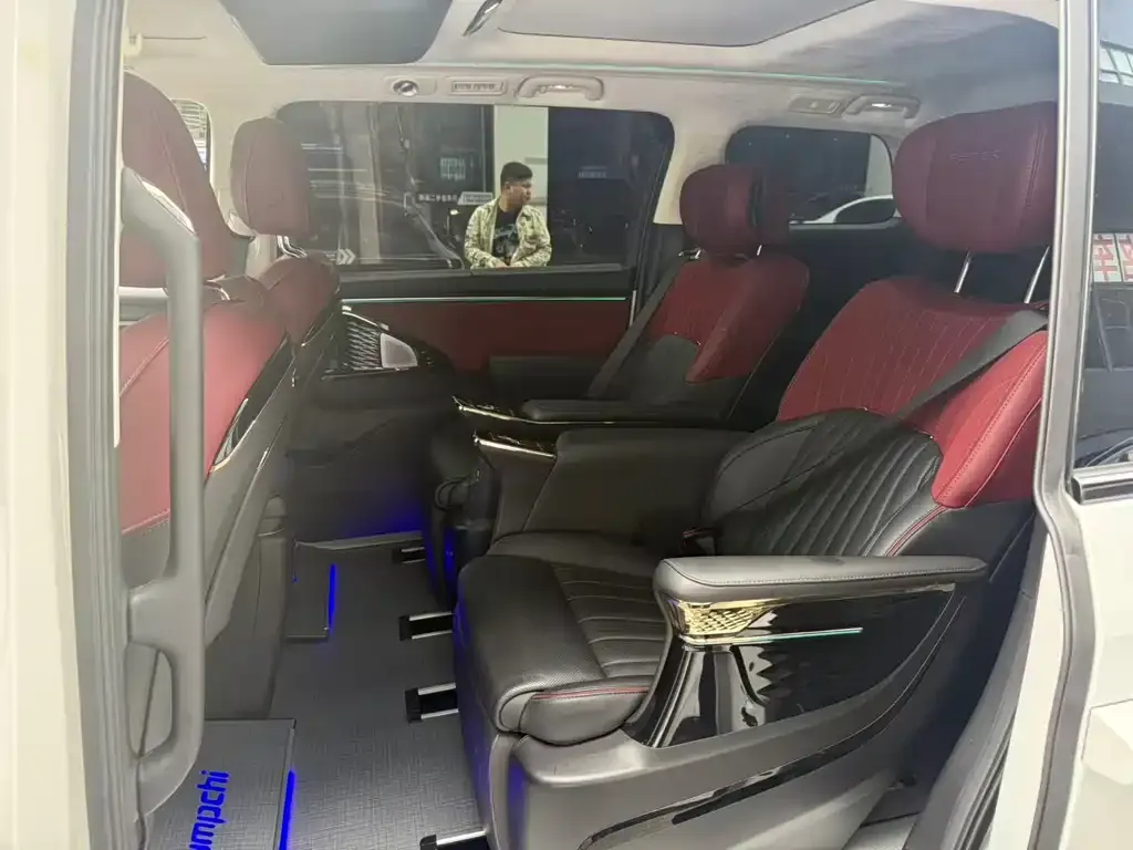 GAC Motor Trumpchi E9 — фото 5