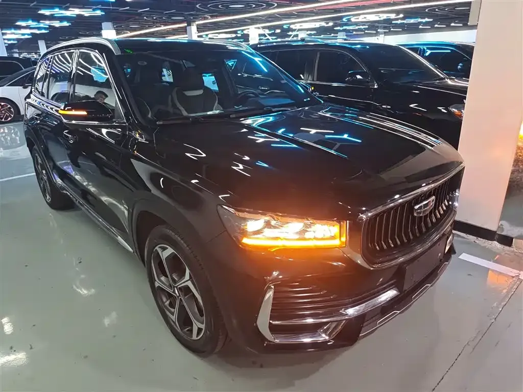 Geely Xingyue L — фото 9