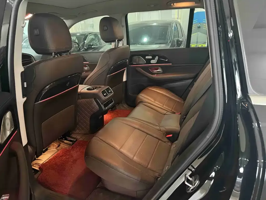 Mercedes-Benz GLS 2023 из CN, фото 8