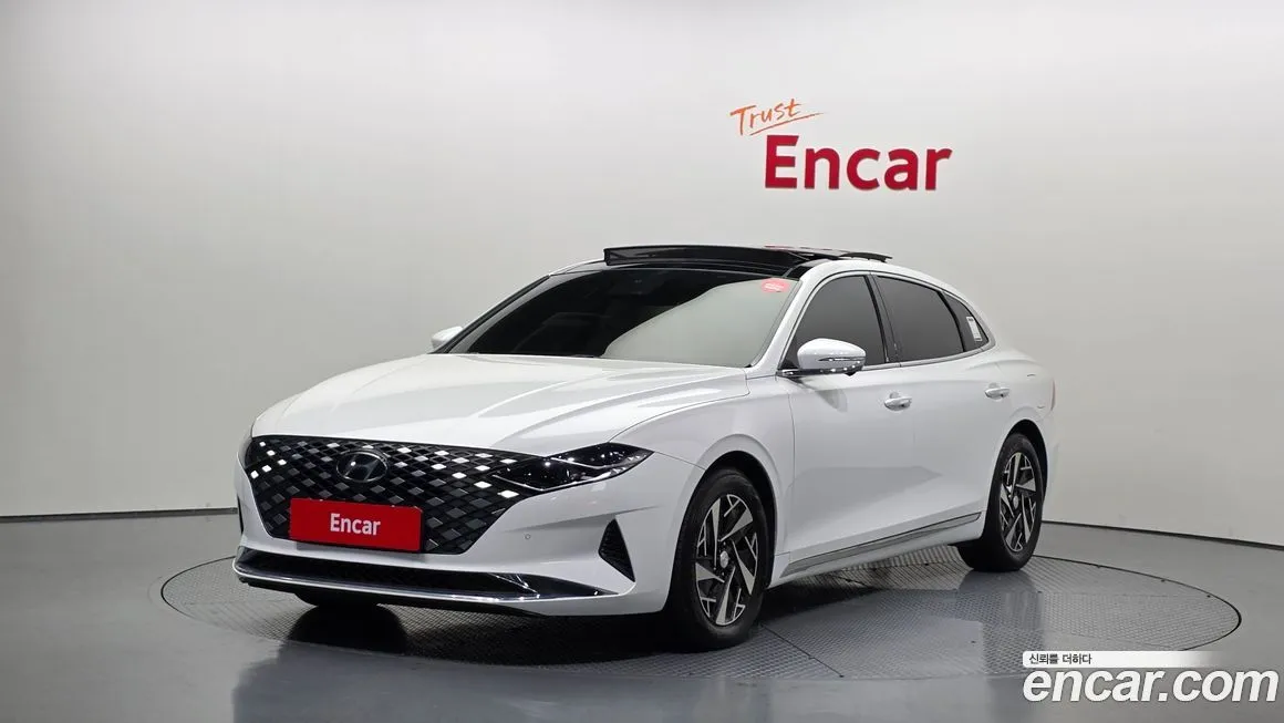 Hyundai Grandeur 2022 из KR, фото 1