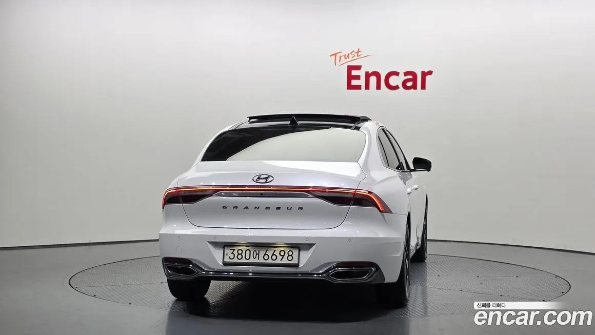 Hyundai Grandeur 2022 из KR, фото 7