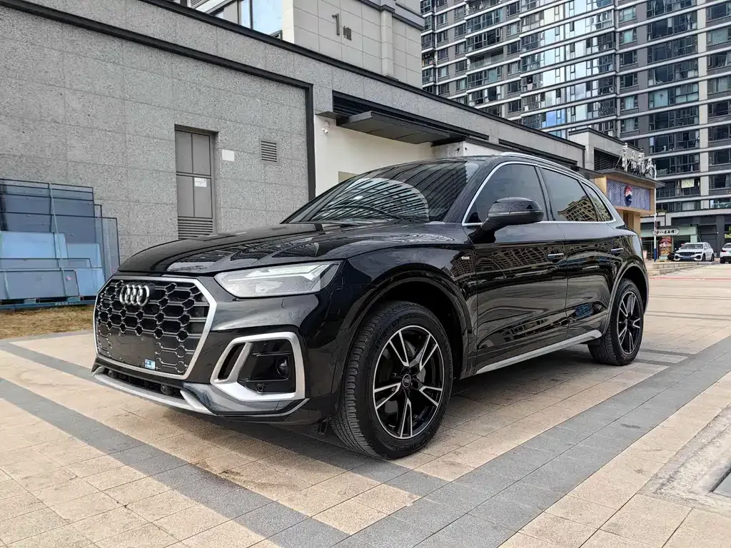 Audi Q5L 2022 из CN, фото 3
