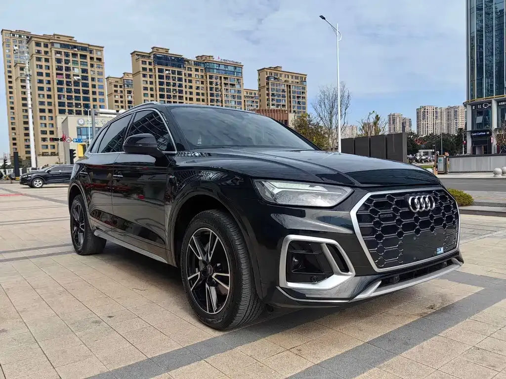 Audi Q5L 2022 из CN, фото 6