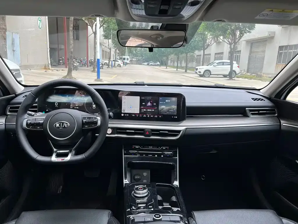 Kia K5 2021 из CN, фото 3