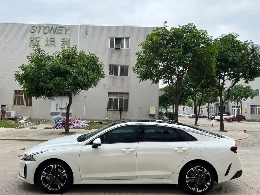 Kia K5 2021 из CN, фото 9