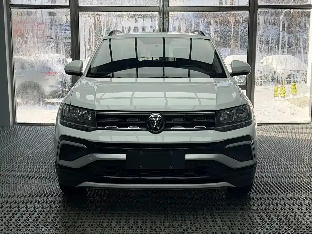 Volkswagen T-Cross — фото 8