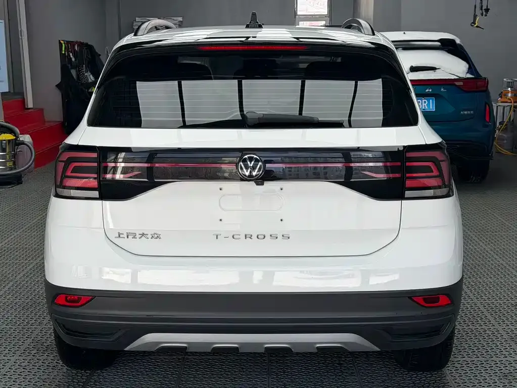 Volkswagen T-Cross — фото 7