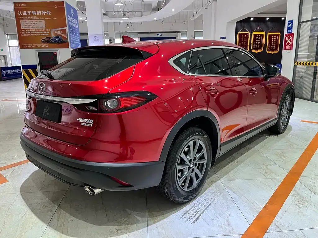 Mazda CX-4 2023 из CN, фото 4
