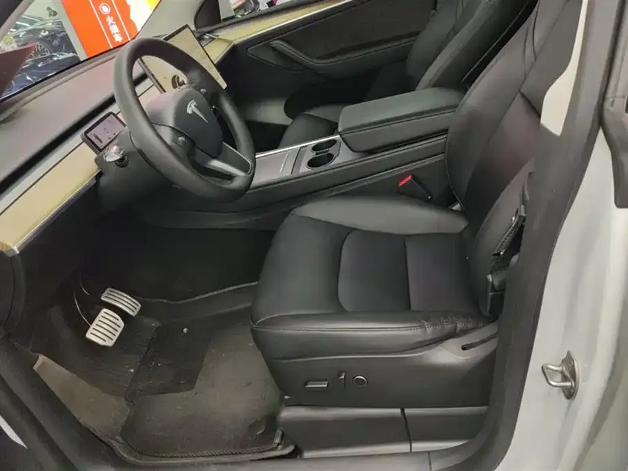 Tesla Model Y 2022 из CN, фото 3