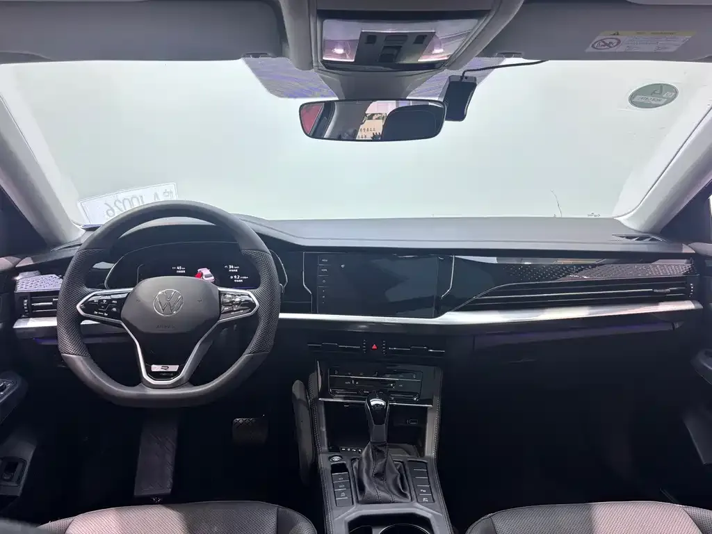 Volkswagen Passat — фото 3