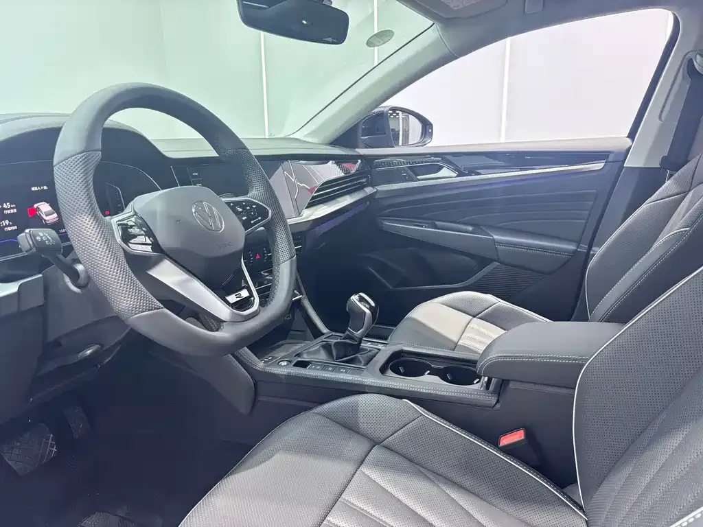 Volkswagen Passat — фото 5