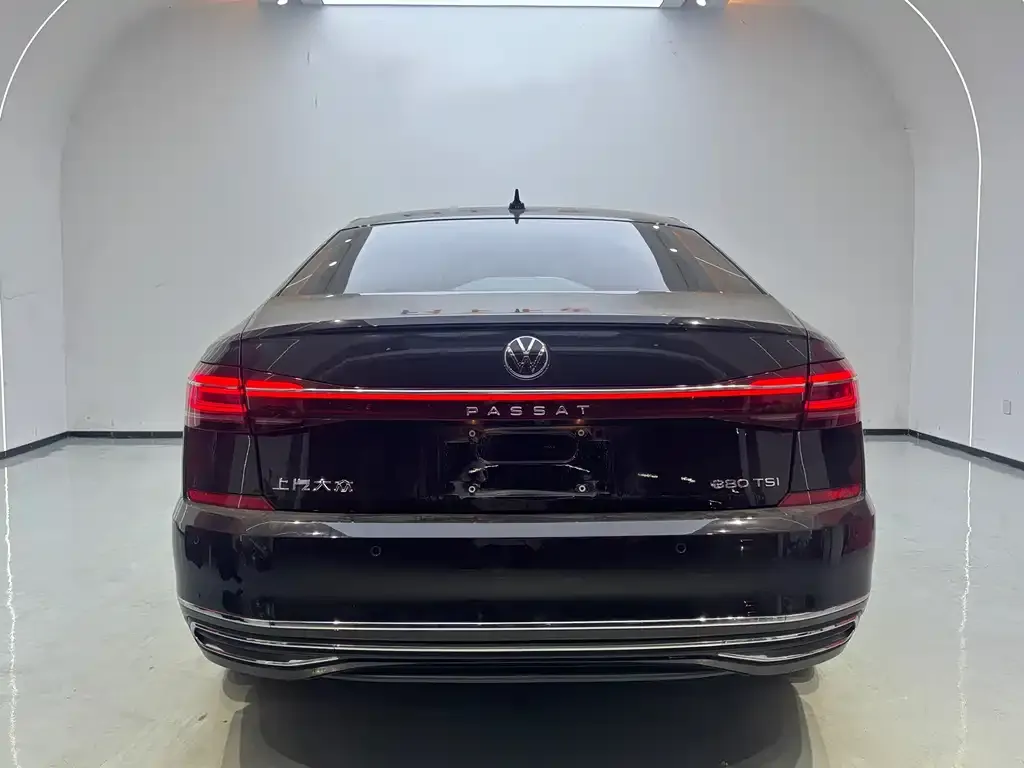Volkswagen Passat — фото 2