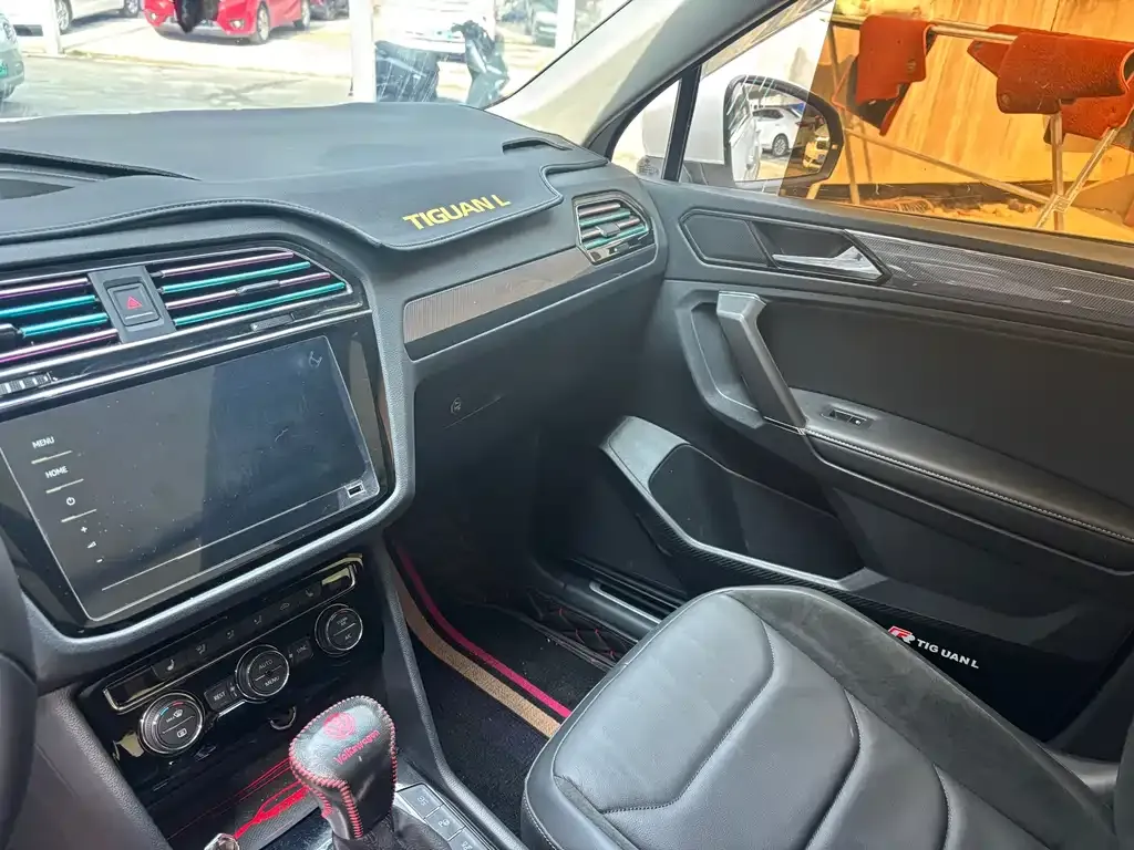 Volkswagen Tiguan L 2021 из CN, фото 9