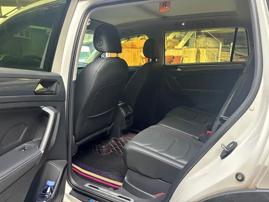 Volkswagen Tiguan L 2021 из CN, фото 6
