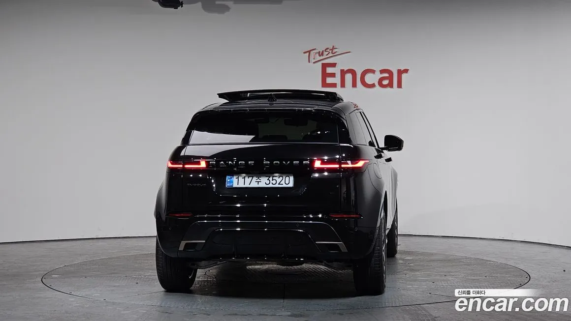 Land Rover Range Rover Evoque — фото 3