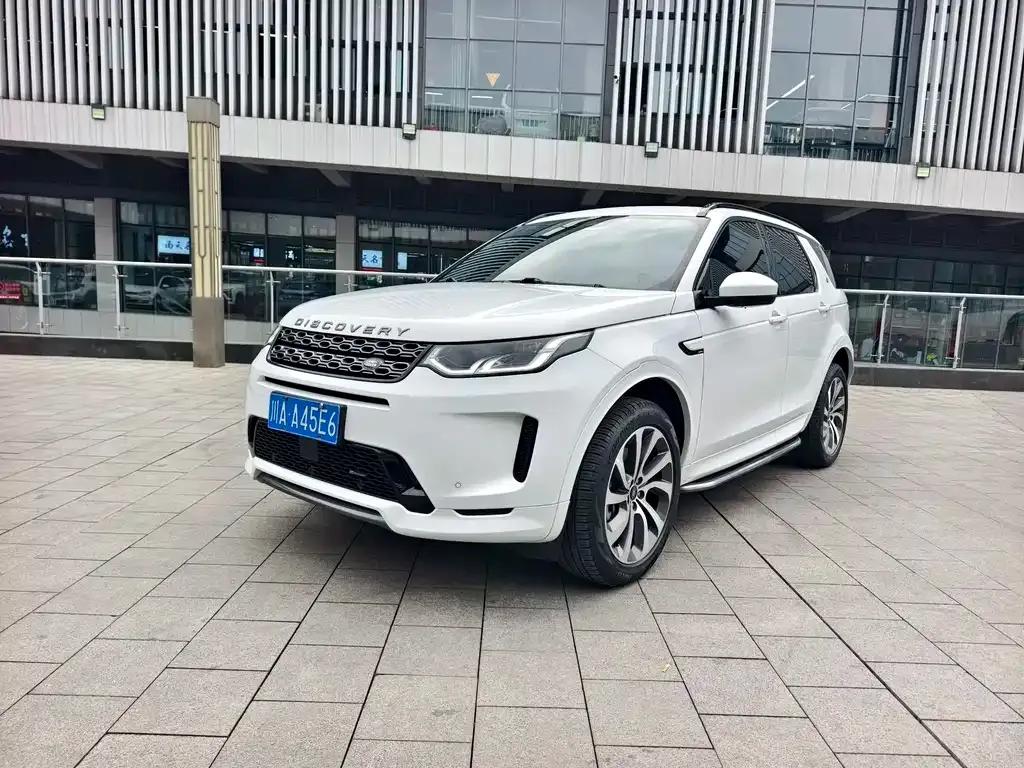 Land Rover Discovery Sport — фото 1