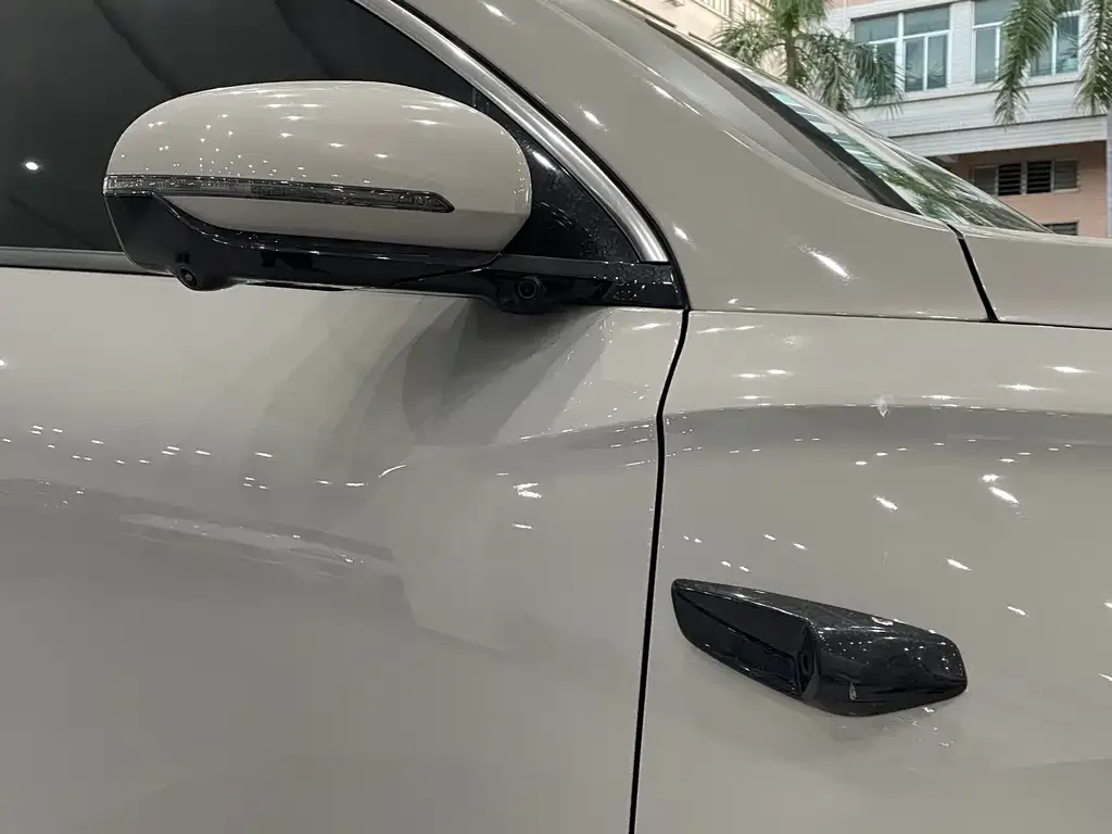 BYD Seal 05 DM-i — фото 4