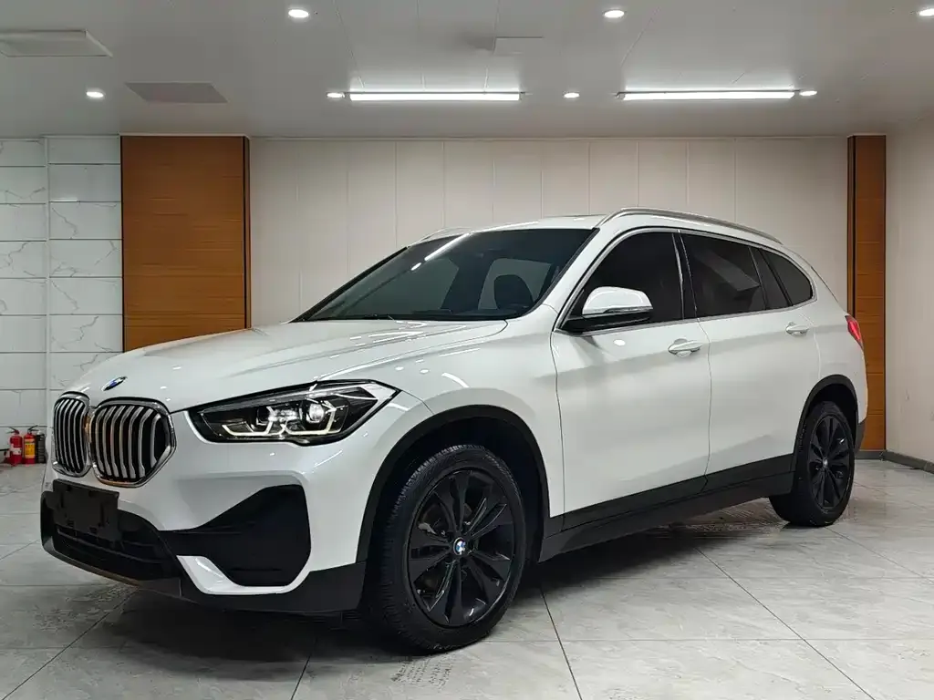 BMW X1 2021 из CN, фото 1