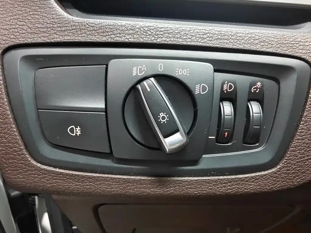 BMW X1 2021 из CN, фото 10