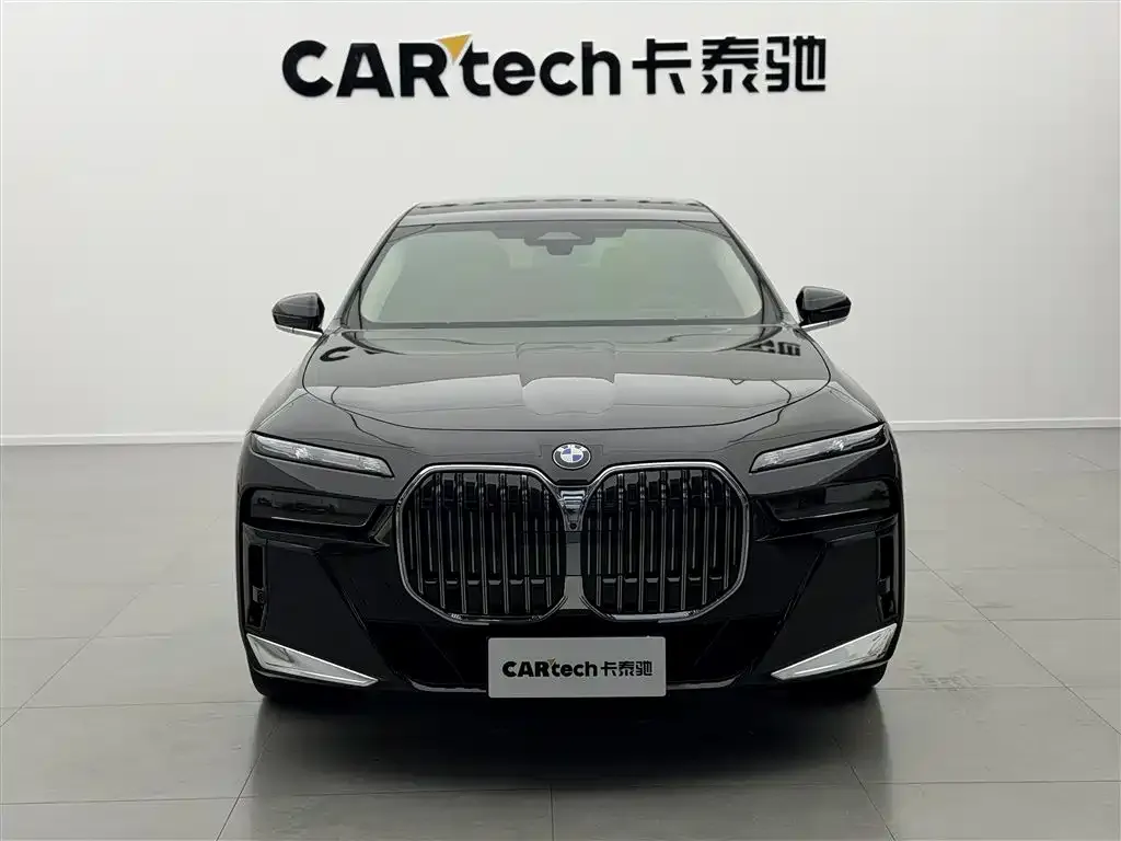 BMW 7 Series 2025 из CN, фото 2