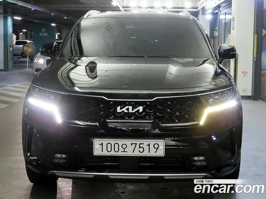 Kia Sorento — фото 8