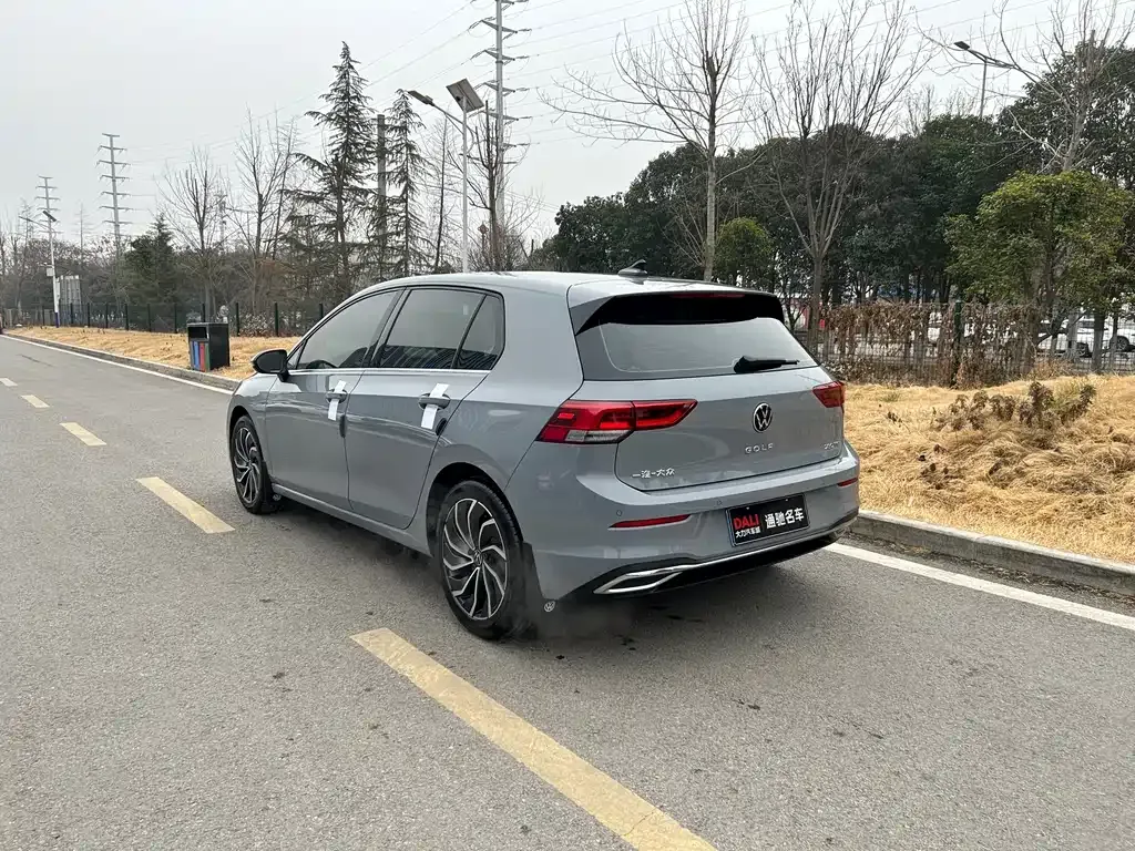 Volkswagen Golf 2021 из CN, фото 3