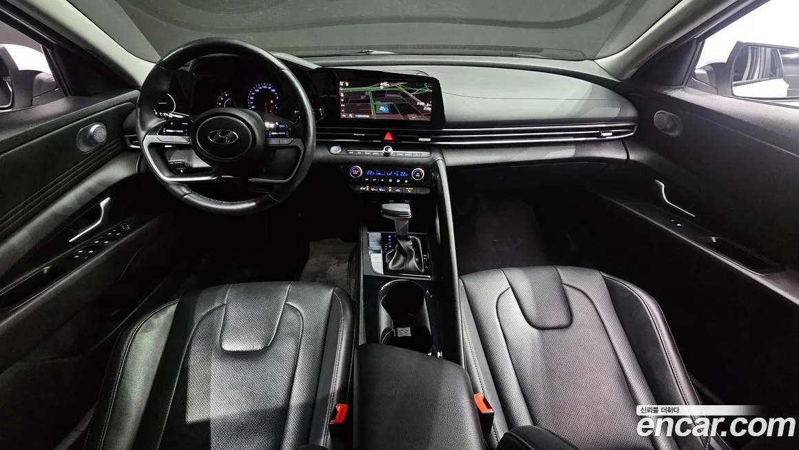 Hyundai AVANTE — фото 2