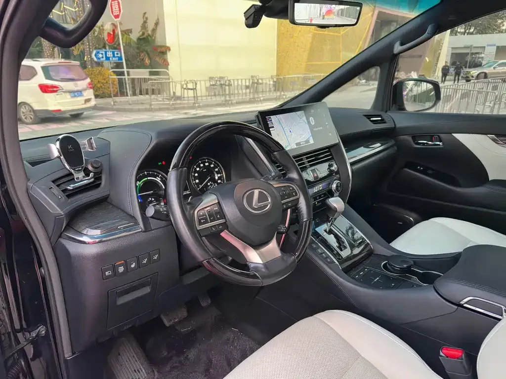 Lexus LM 2022 из CN, фото 2