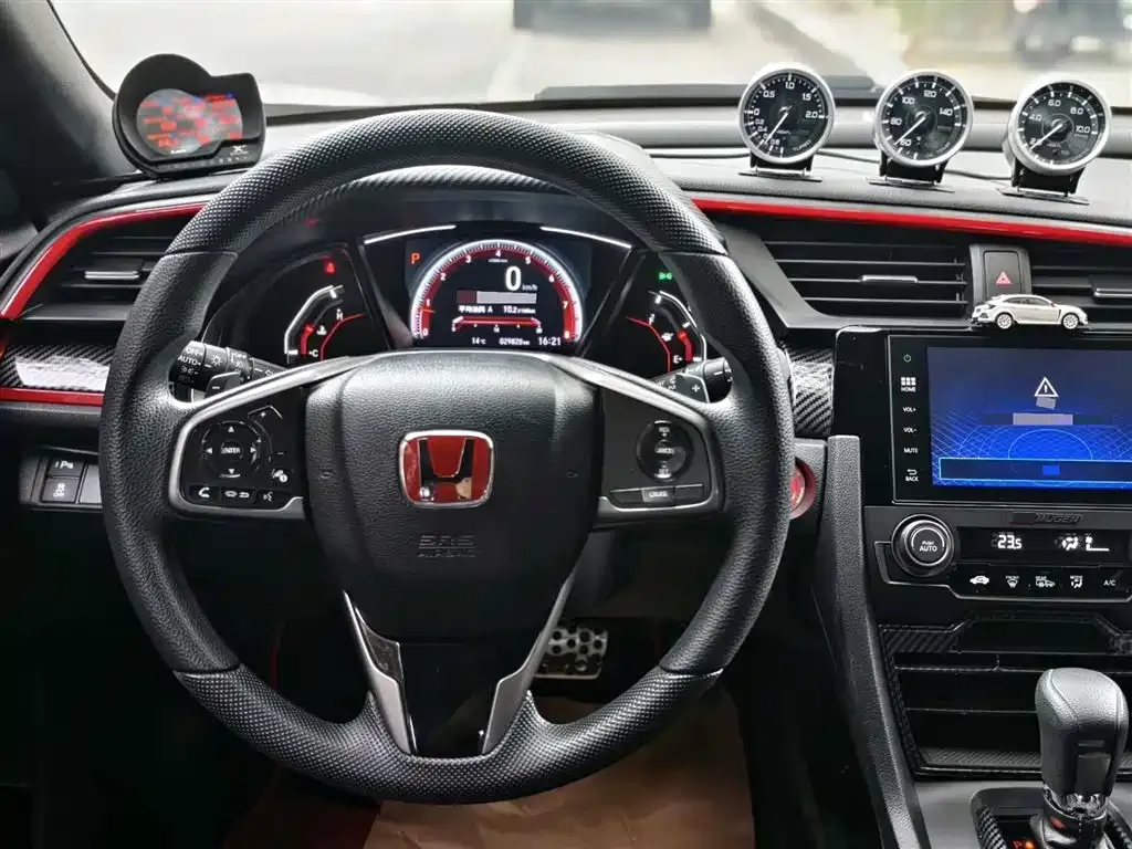 Honda Civic — фото 6
