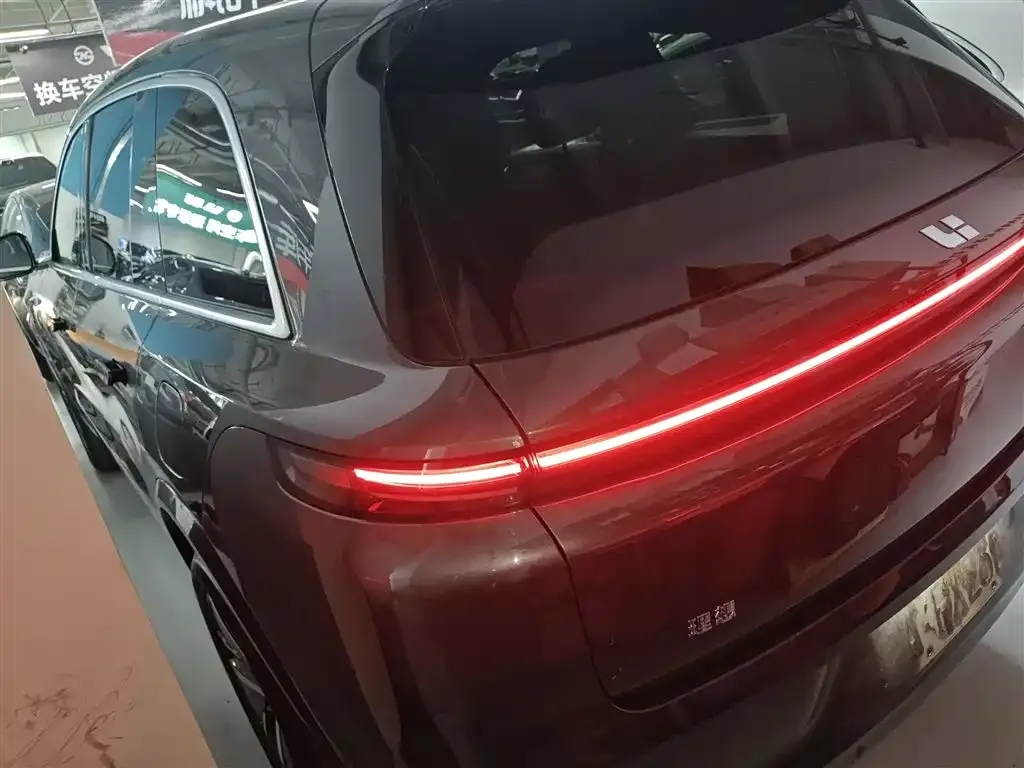 Li Auto L8 2024 из CN, фото 8