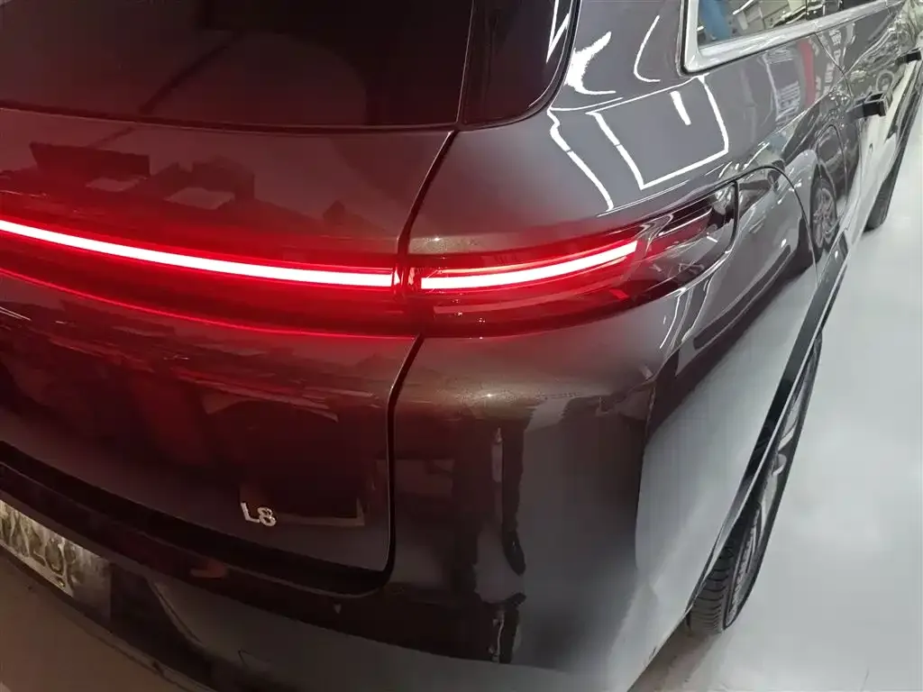 Li Auto L8 2024 из CN, фото 2