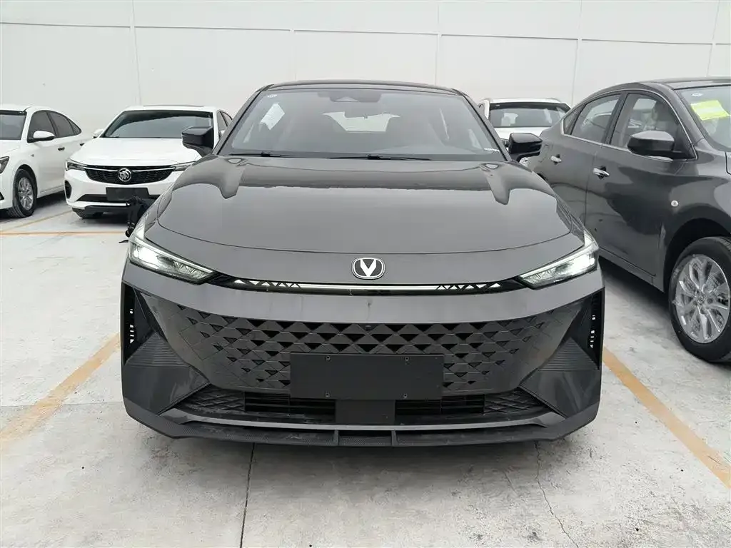Changan UNI-V iDD 2025 из CN, фото 7