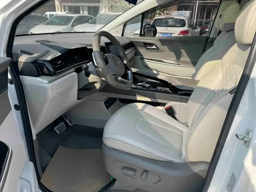 Hyundai Custo 2022 из CN, фото 4