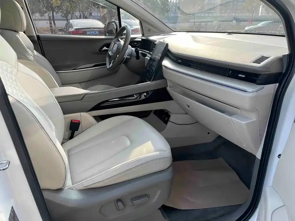 Hyundai Custo 2022 из CN, фото 2