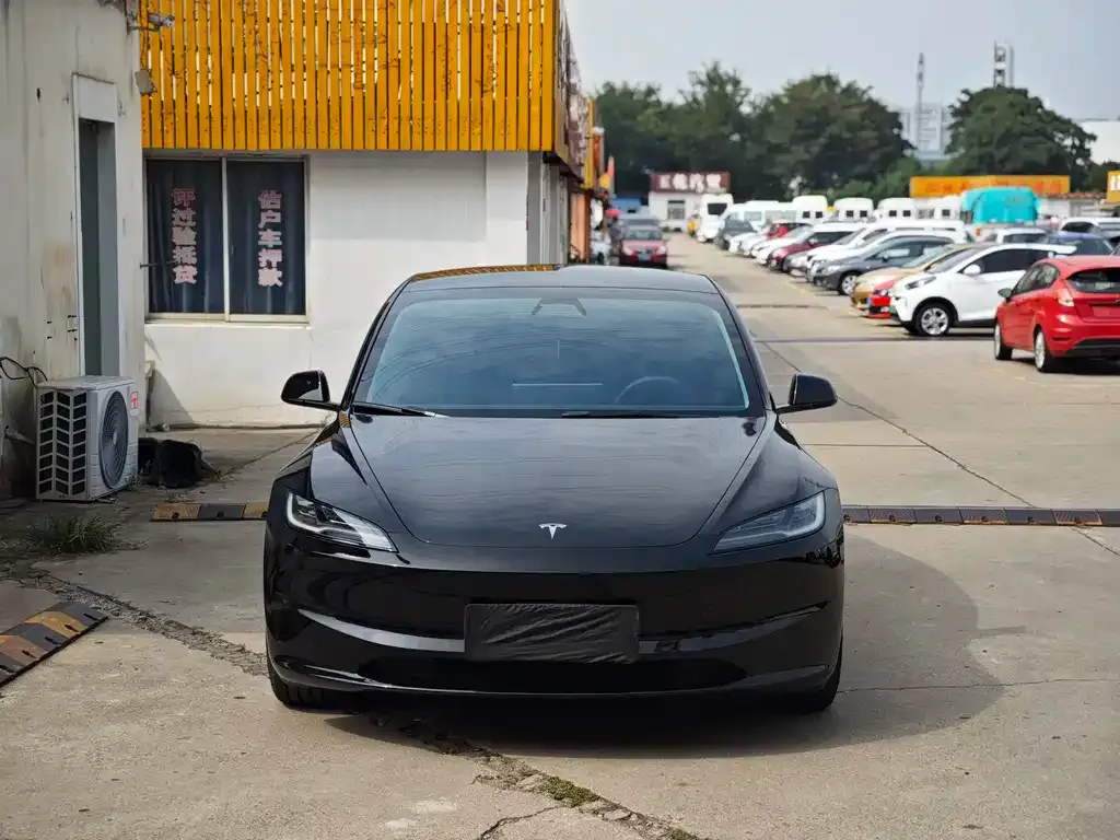 Tesla Model 3 2024 из CN, фото 8