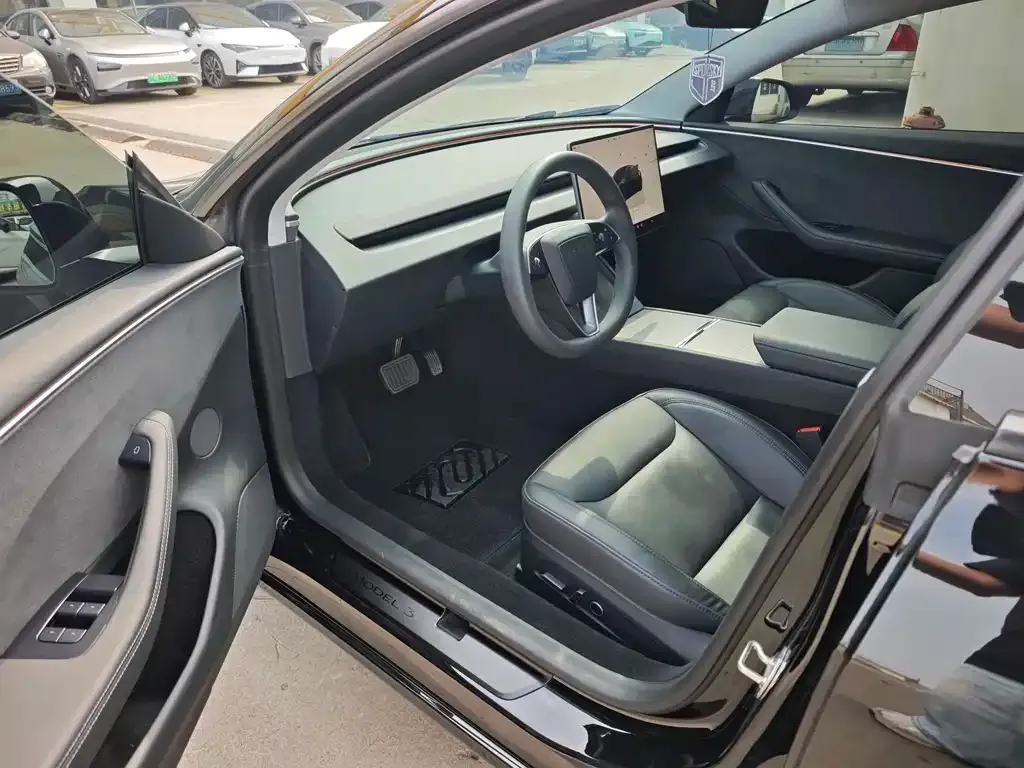 Tesla Model 3 2024 из CN, фото 9