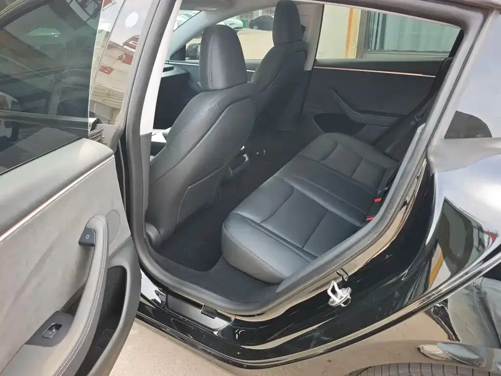 Tesla Model 3 2024 из CN, фото 10