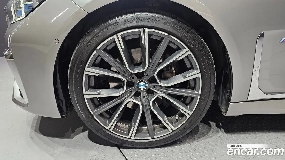 BMW 7-Series 2021 из KR, фото 9