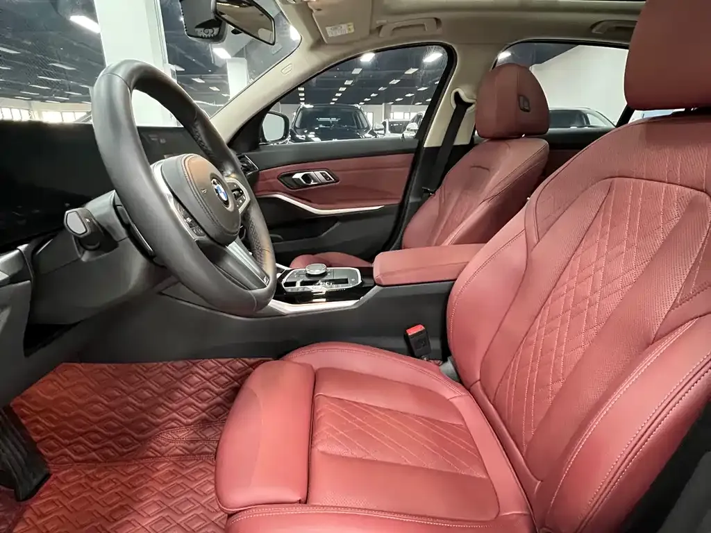 BMW 3 Series 2023 из CN, фото 7
