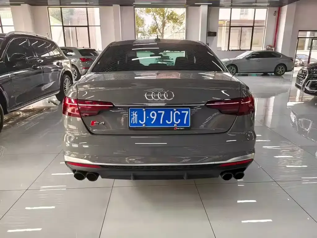 Audi S4 2022 из CN, фото 8