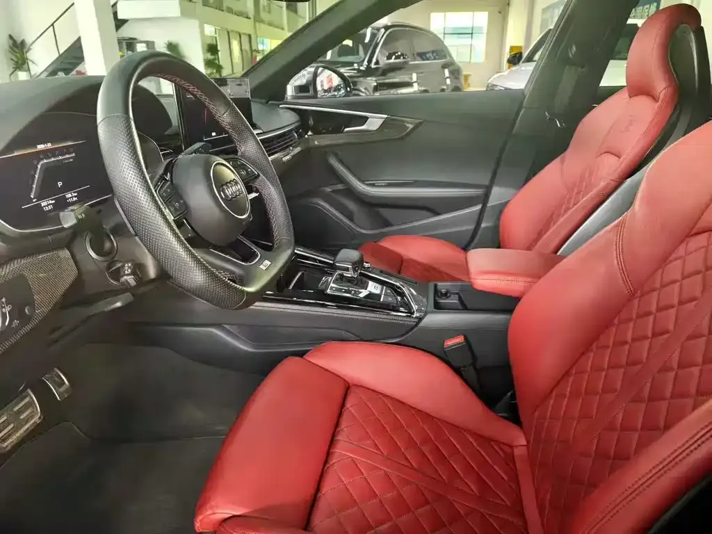 Audi S4 2022 из CN, фото 2